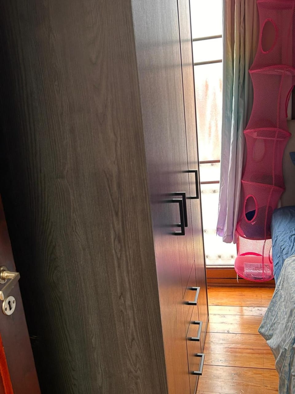 wardrobe