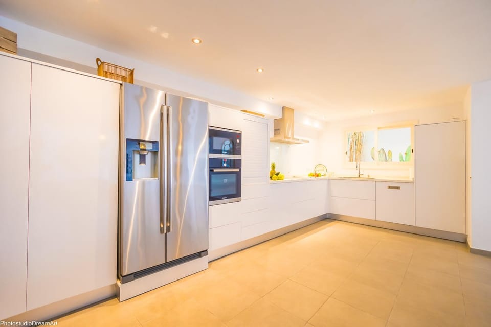 Kitchen or kitchenette, oven, pet friendly