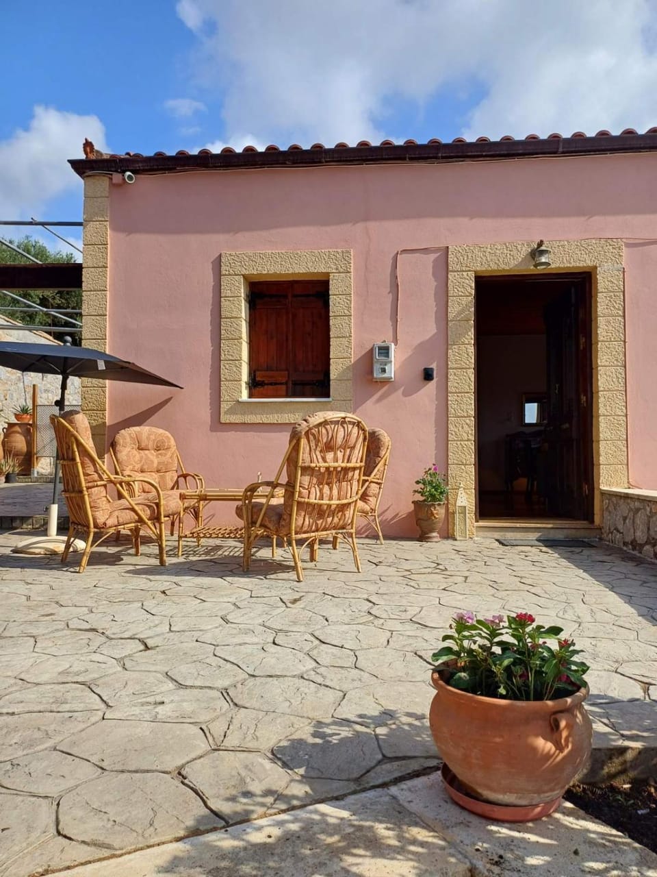 Olive Stone Apartment in Crete