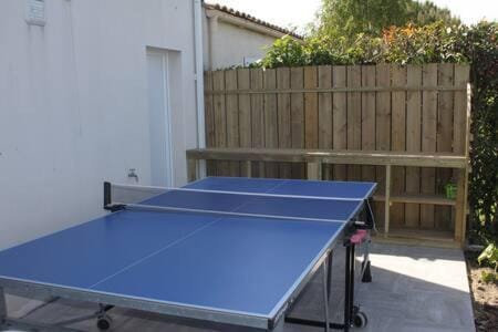 Table tennis