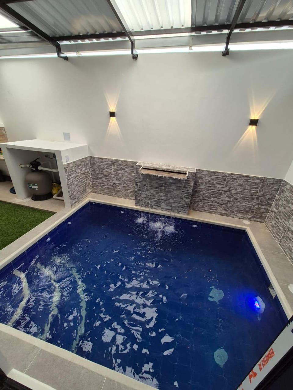 Swimming pool