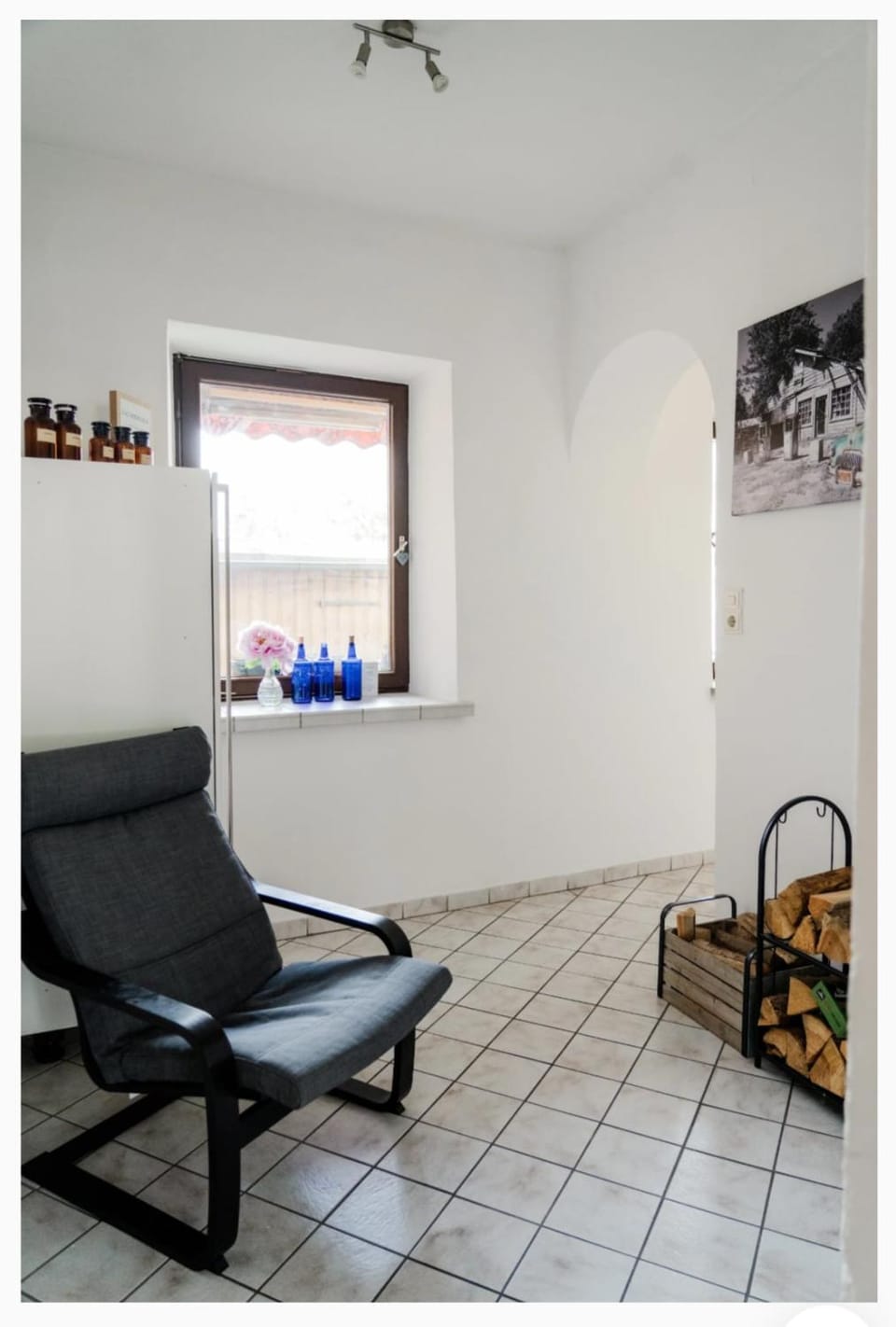 Kitchen or kitchenette, kitchen