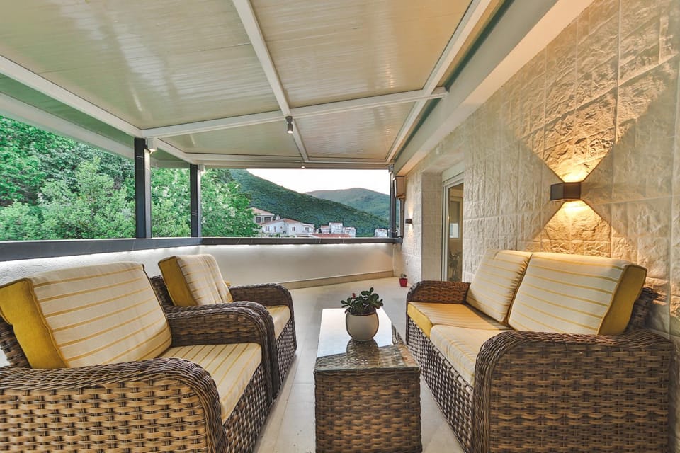 View (from property/room), Balcony/Terrace