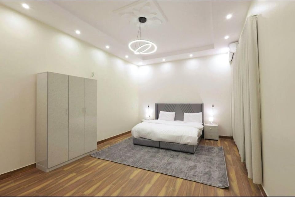 غرفتين وصاله بطابع هادئ وأنيق Apartment in Saudi Arabia