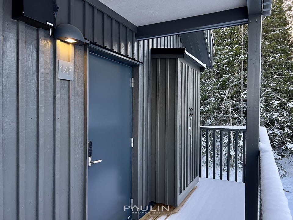 Lindvallen Ski Resort Pool and Padel - Sauna - 4 Guests Apartment in Sweden