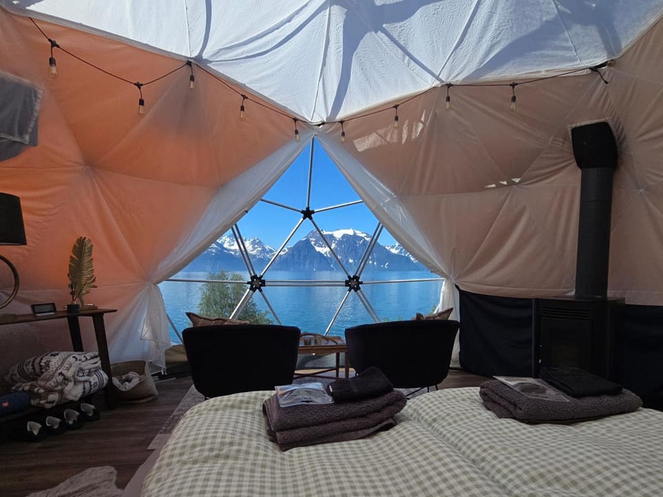 Lyngenfjord View Luxury tent in Troms Og Finnmark