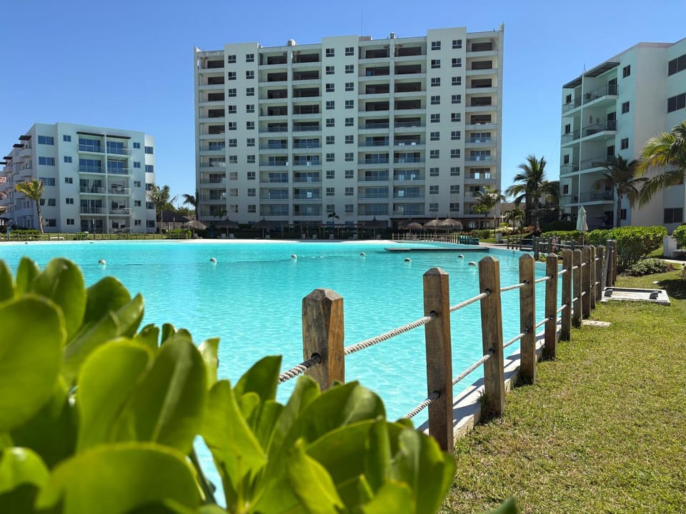 Fantástico Depa en BLUU con Playa Artificial ! Apartment in Mazatlan