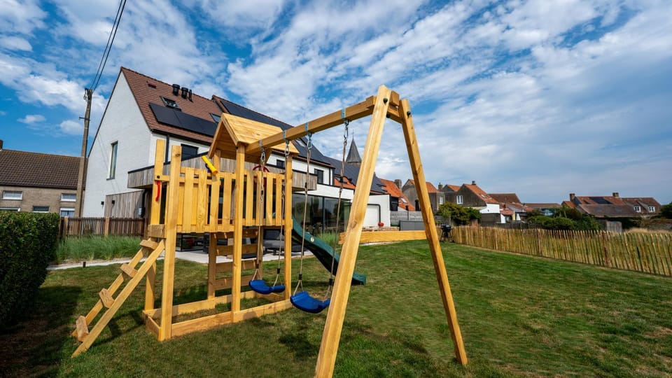 Children play ground, Garden