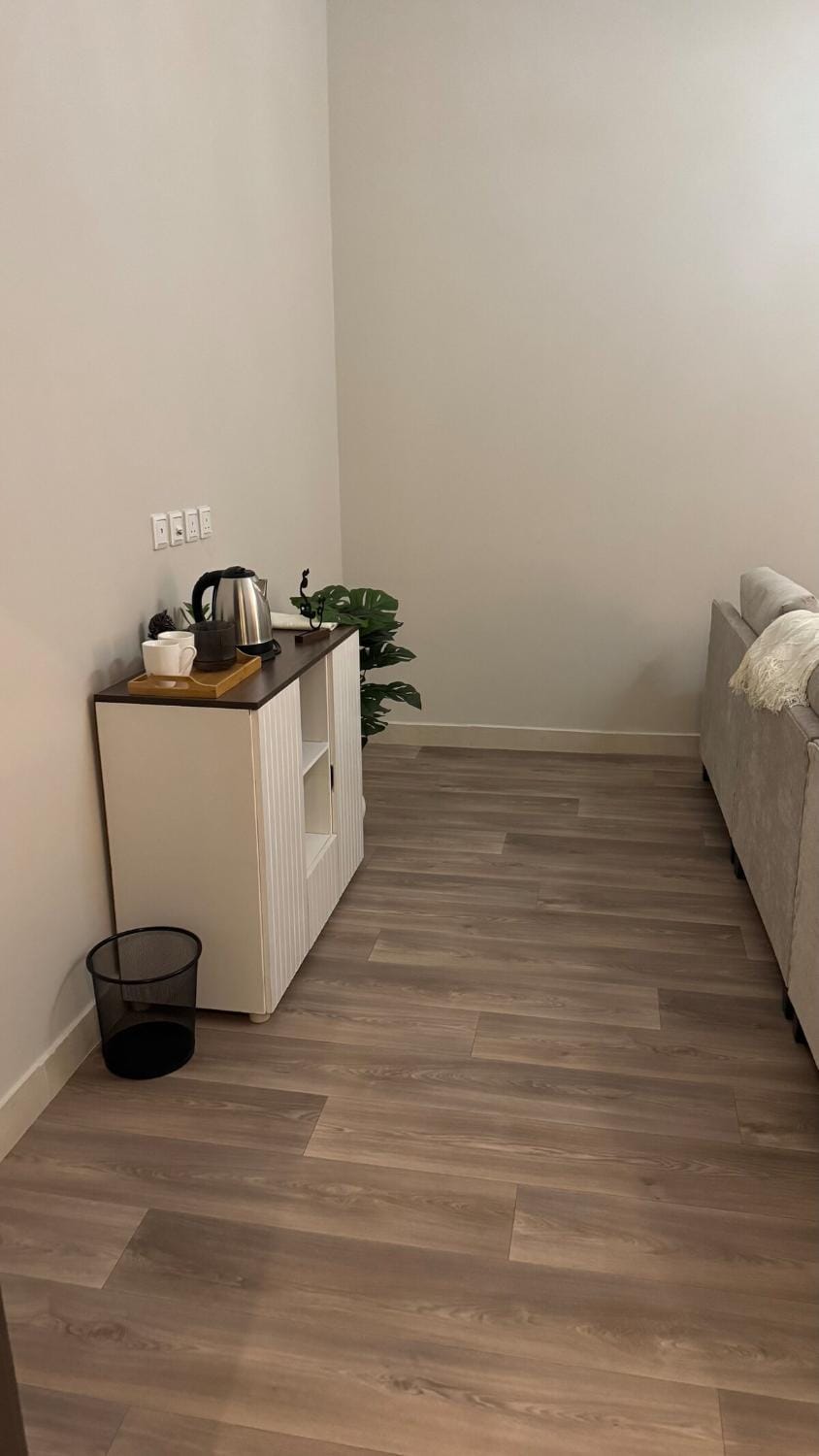 غرفه وصاله بطابع انيق وهادئ Apartment in Saudi Arabia