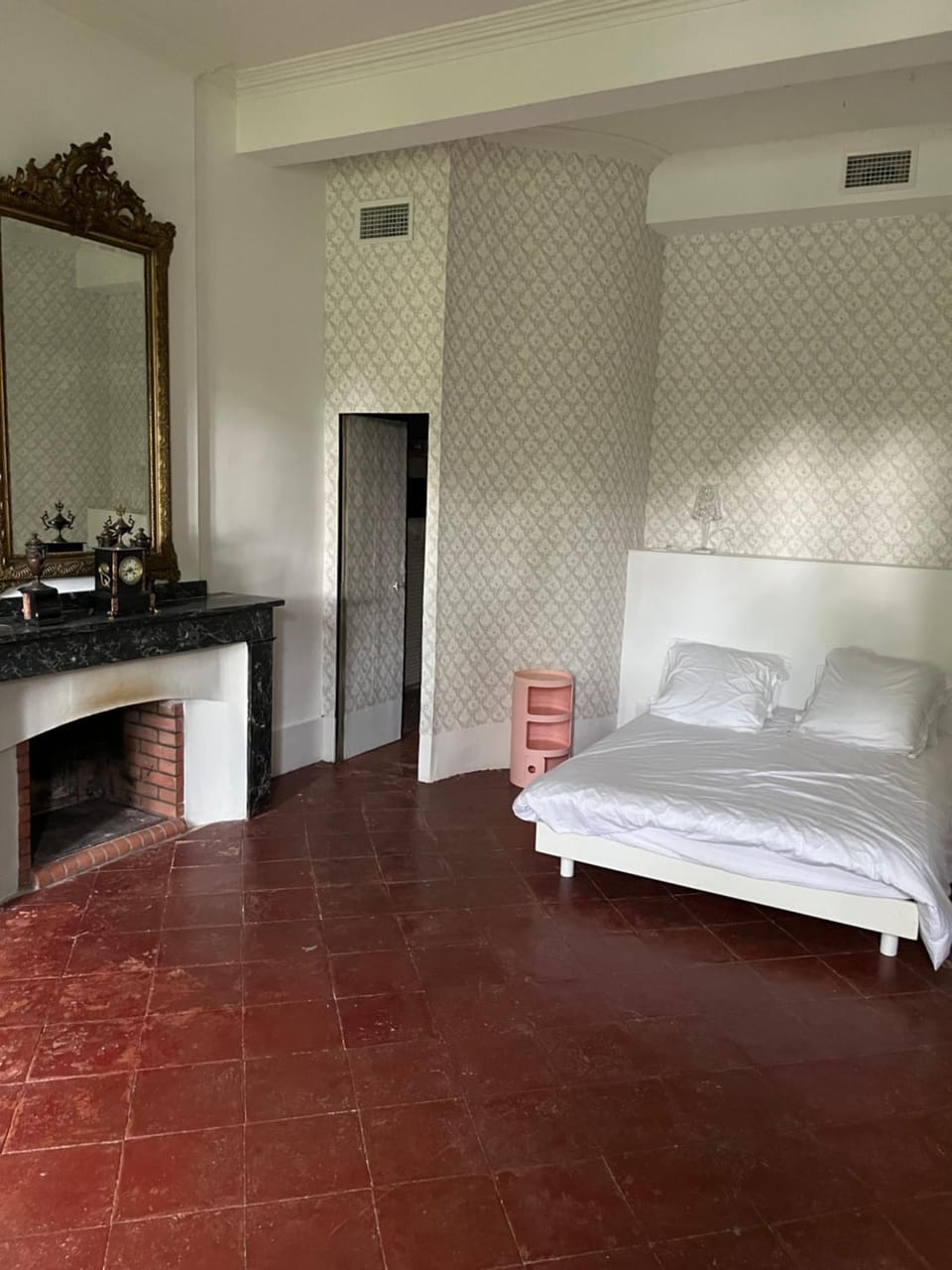 Maison de maître de 700 m2 en plein cœur de Castelnaudary Villa in Castelnaudary
