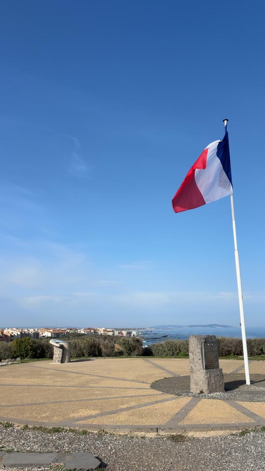 150m plage de la conque et commerces appartement 4p Apartment in Agde
