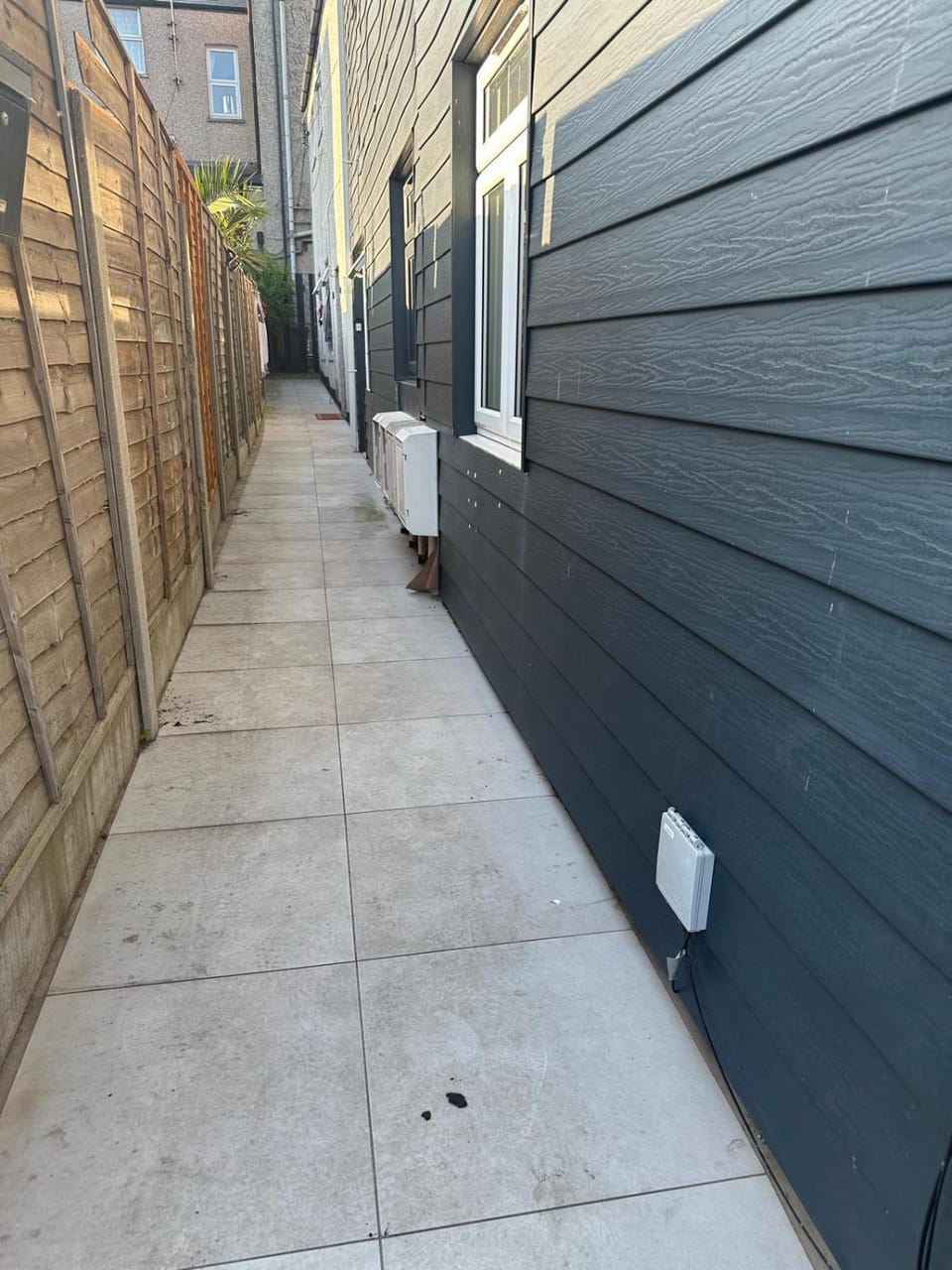 Property building, Day, Street view
