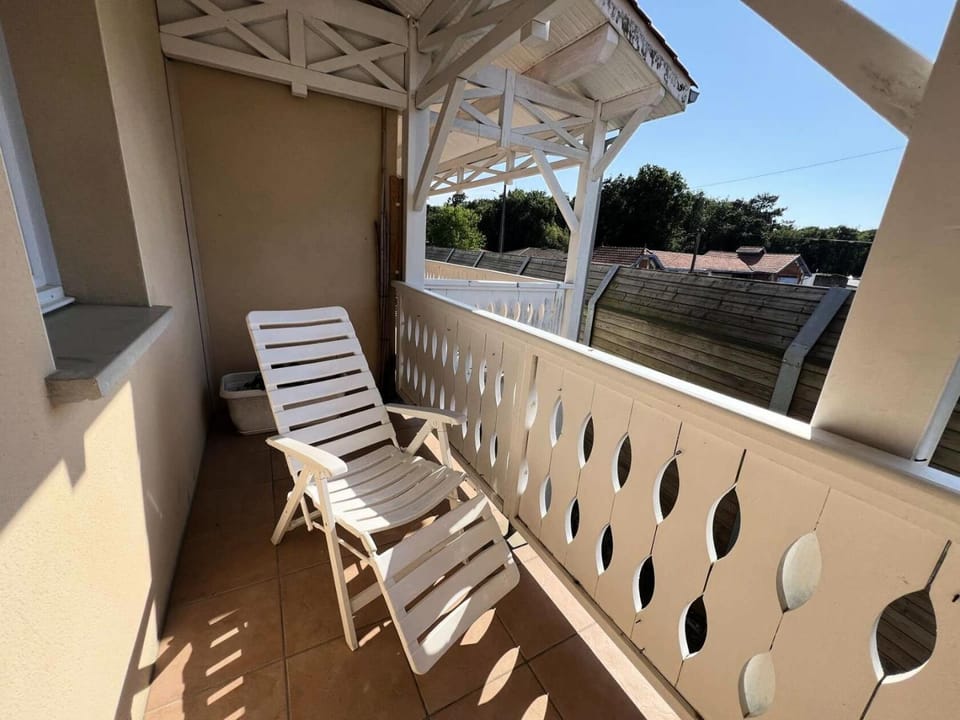 Résidence Le Cordouan - 072 - Appartement 5 personnes dans Résidence avec Piscine MAE-1911 Apartment in Soulac-sur-Mer