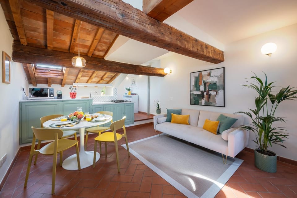 Kitchen or kitchenette, Living room, Dining area