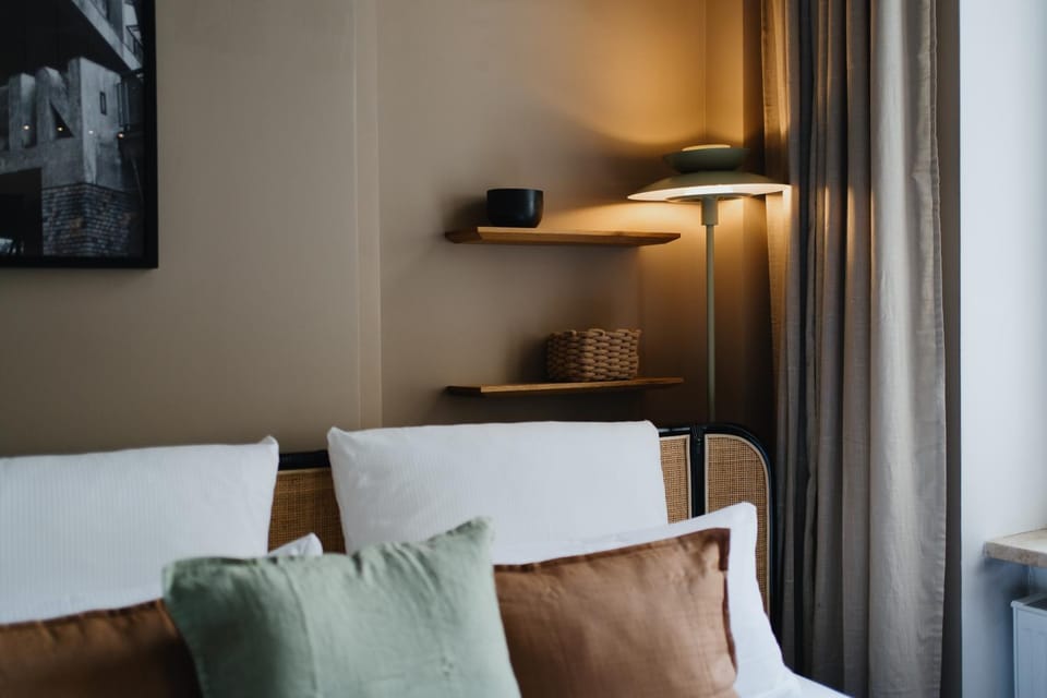 Bed, Decorative detail