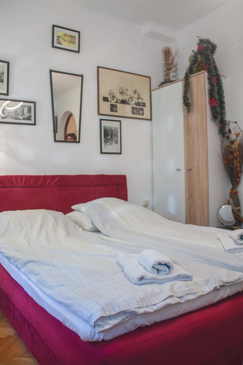 Bed, Bedroom, wardrobe