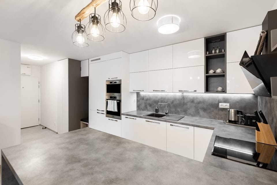 Kitchen or kitchenette, oven, stove, toaster