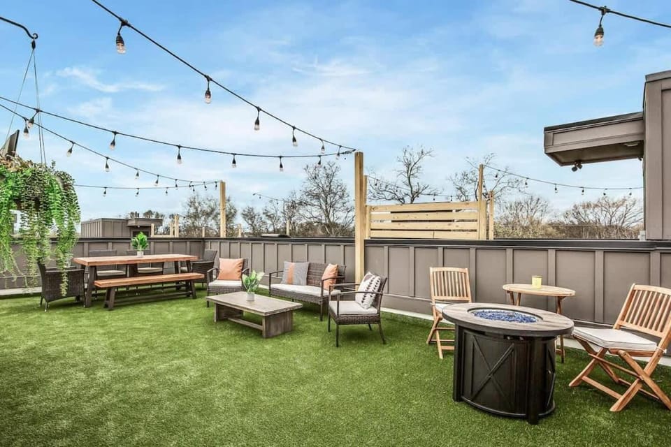 Patio, Day, Garden view
