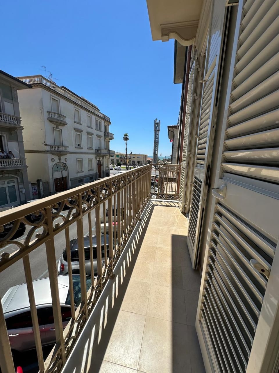 Sea view design apartment in centre Apartment in Viareggio