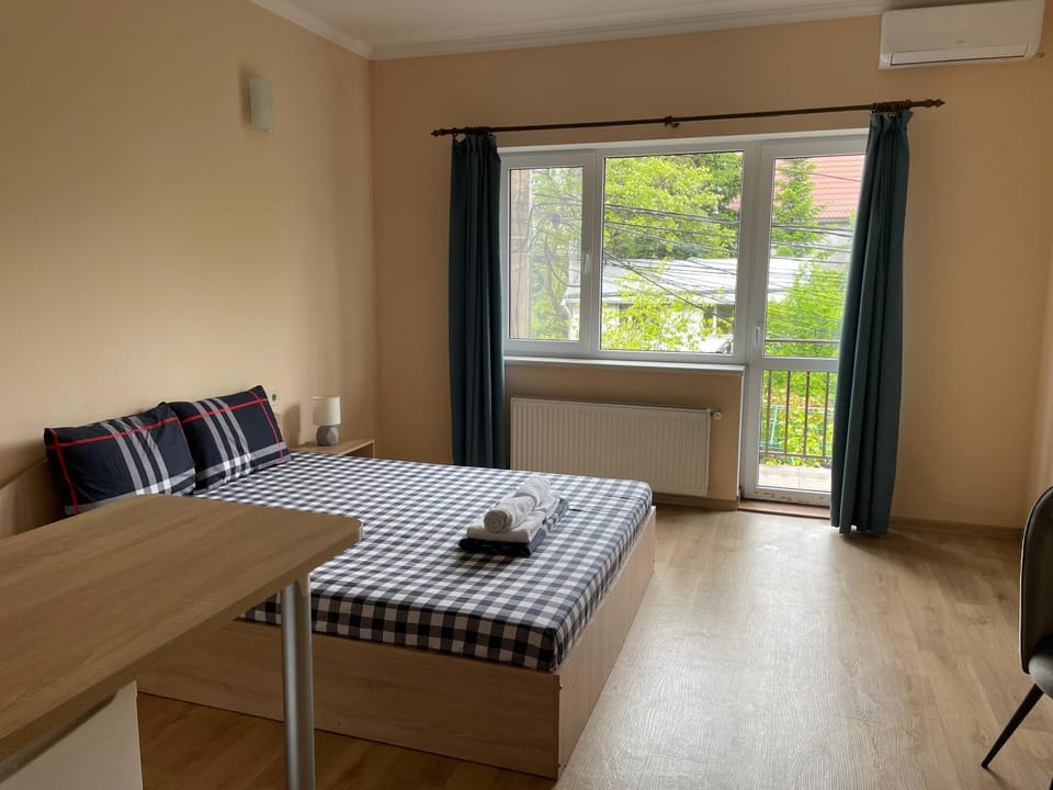 Balcony/Terrace, air conditioner