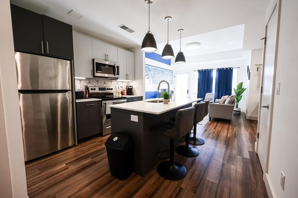 1BR Apt in Brewerytown Gym Balcony WD Apartment in Philadelphia
