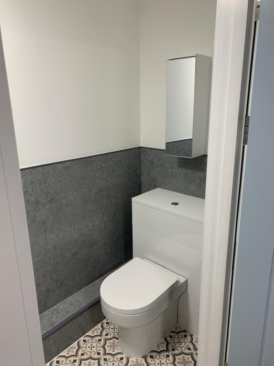 Tanerdy - Professional units with shared communal areas Vacation rental in Carmarthen