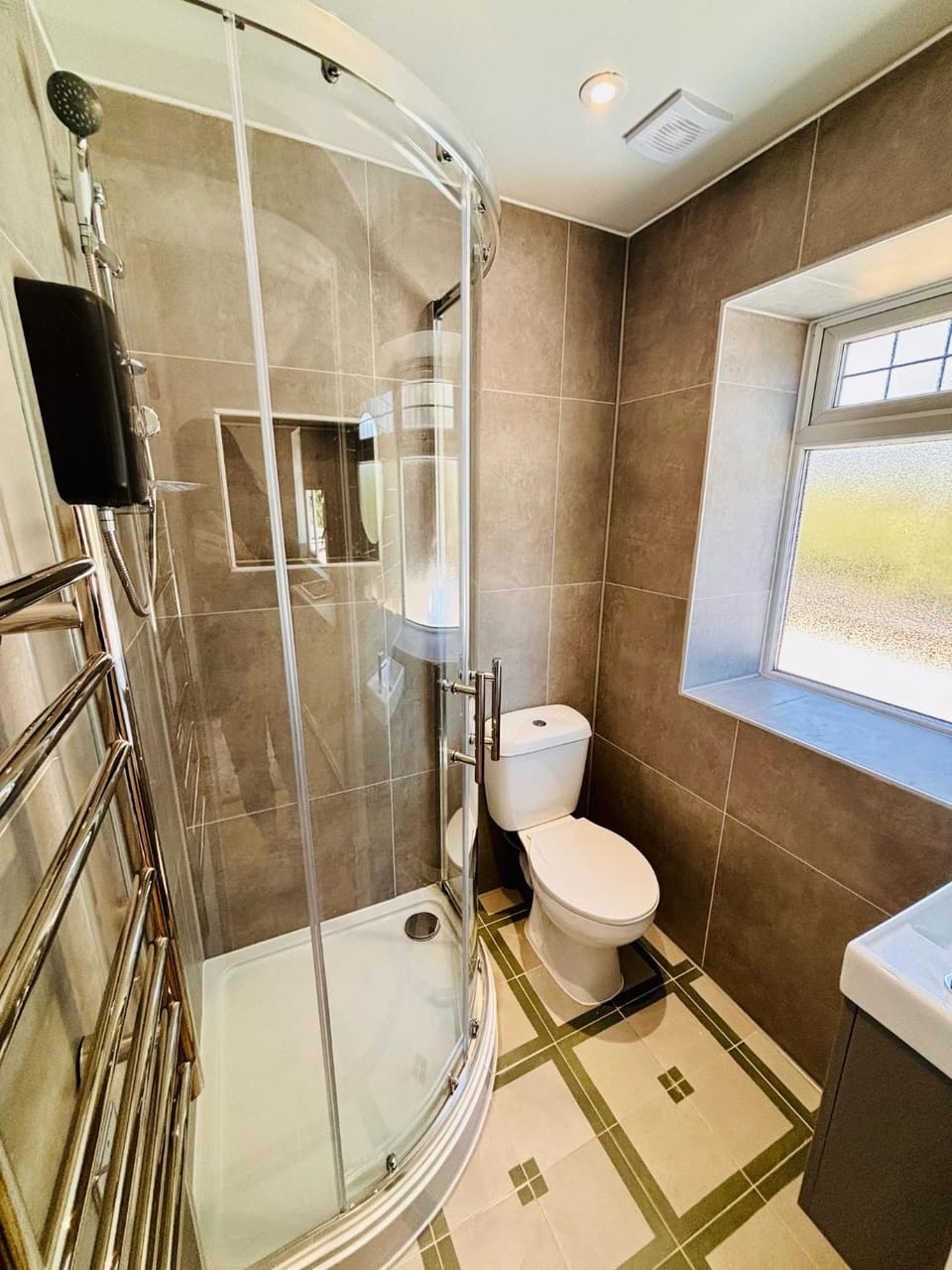 Luxury standard flats in Central London, ideal for tourists Apartment in Southall