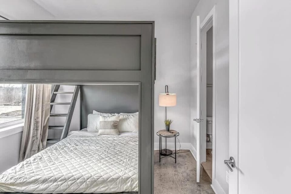 Bed, Bedroom, bunk bed