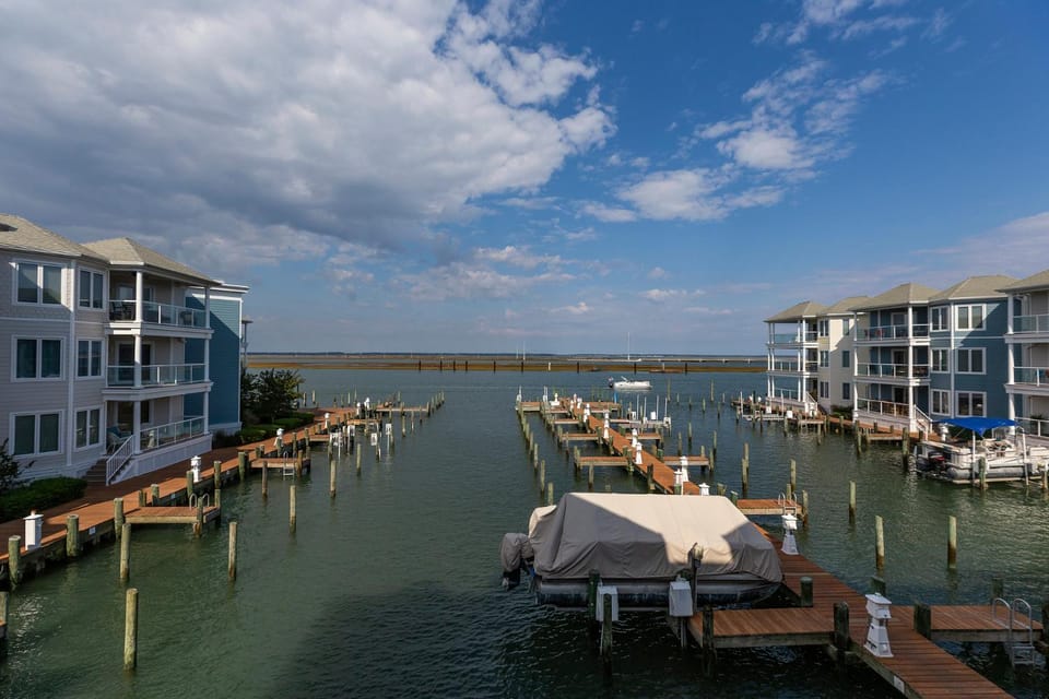 Sunset Bay Villa 209 Apartment in Chincoteague Island