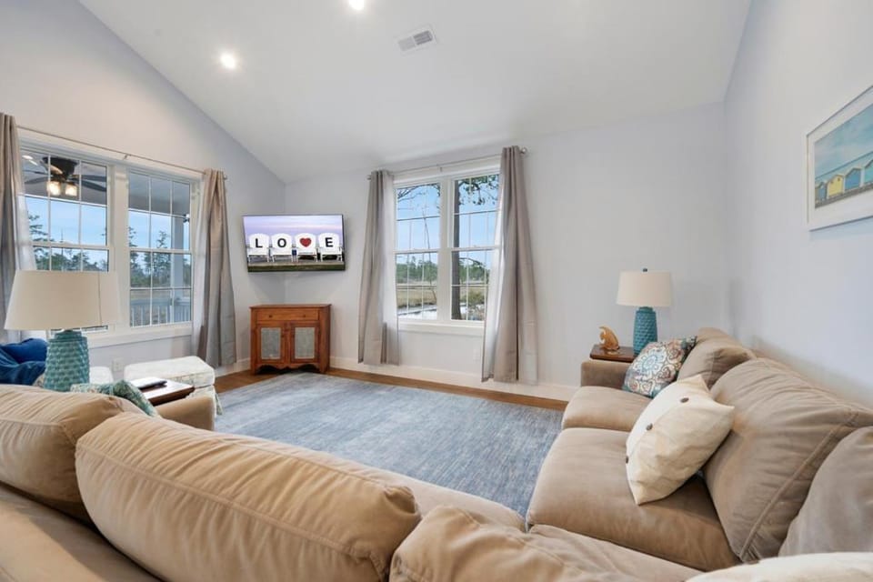 The Feathered Nest House in Chincoteague Island