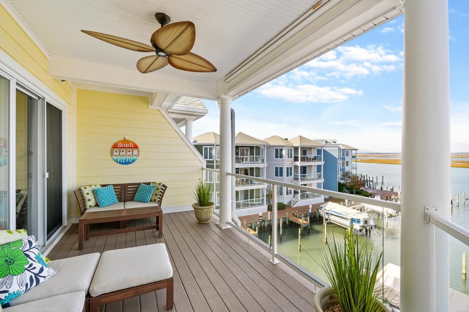 Sunset Bay Villa 310 - Nauti Girl Apartment in Chincoteague Island