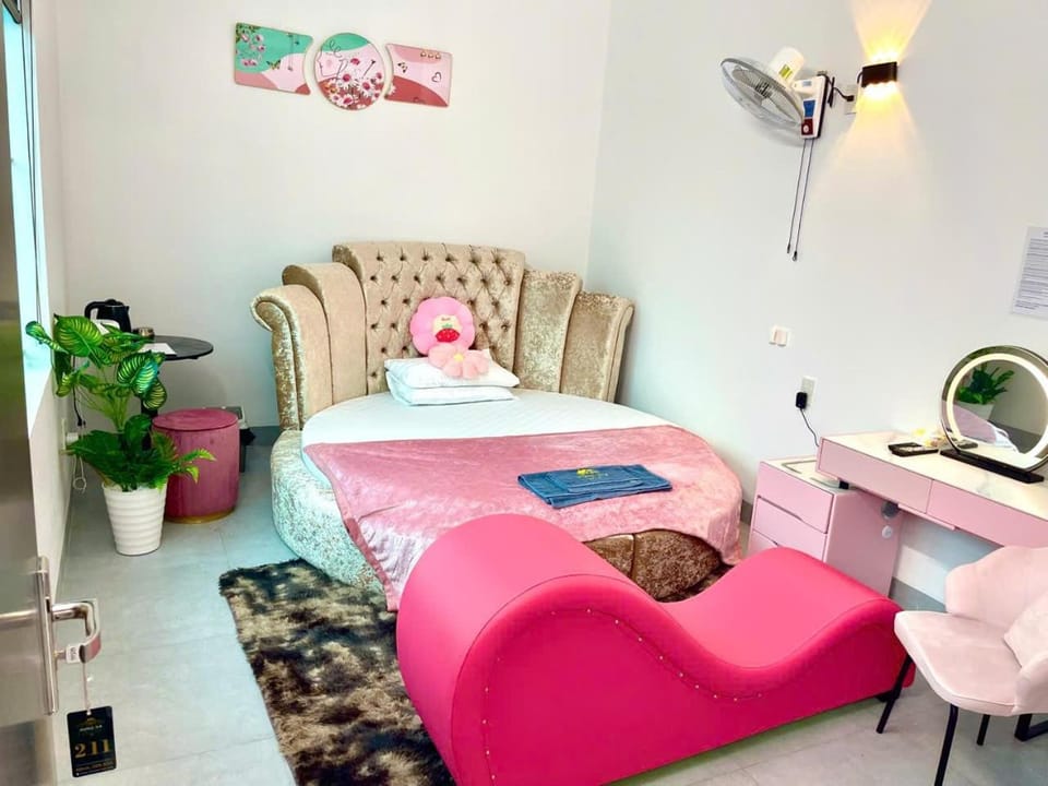 Nhà Nghỉ Hưng Hà Hotel in Vietnam