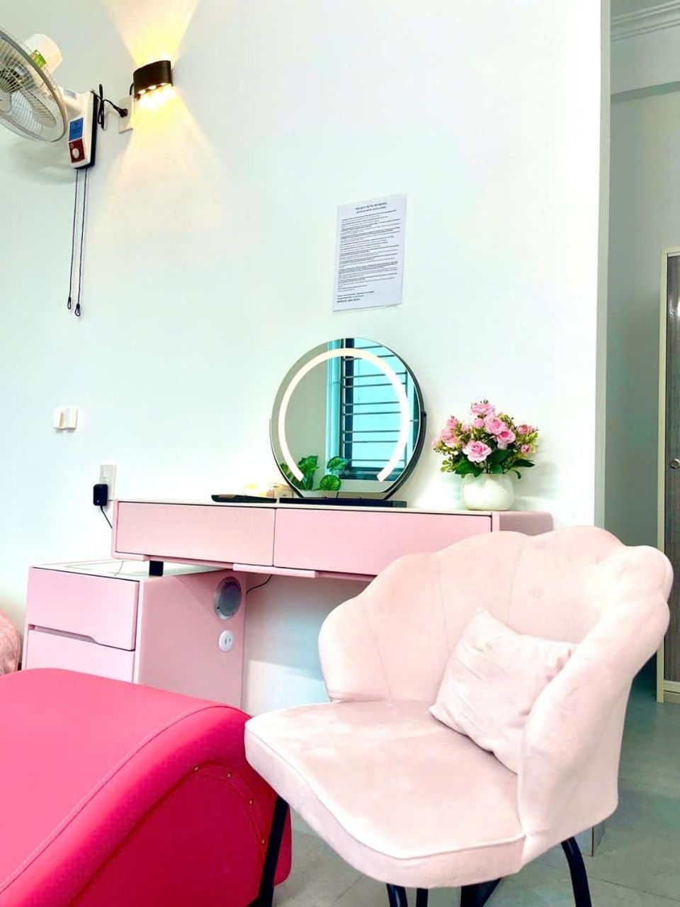 Nhà Nghỉ Hưng Hà Hotel in Vietnam