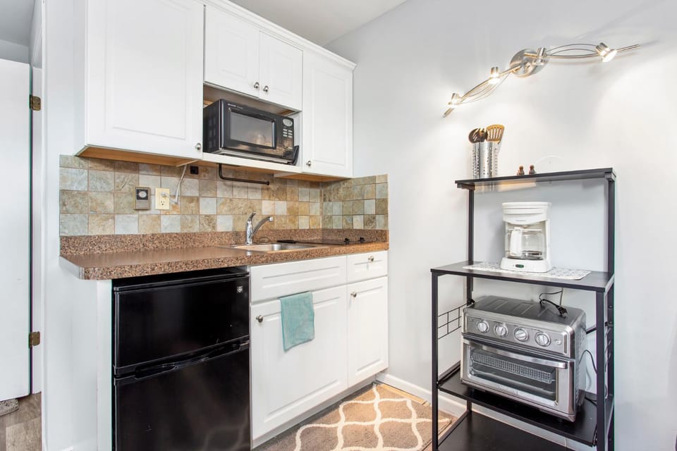 Assateague Inn 111-2R Apartment in Chincoteague Island