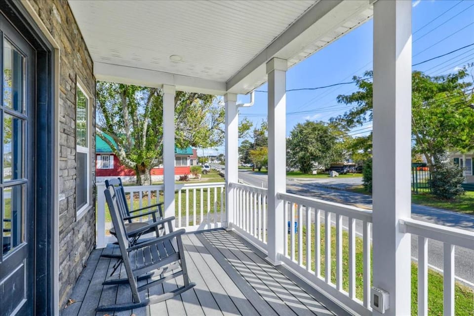 Saltwater Pony House in Chincoteague Island