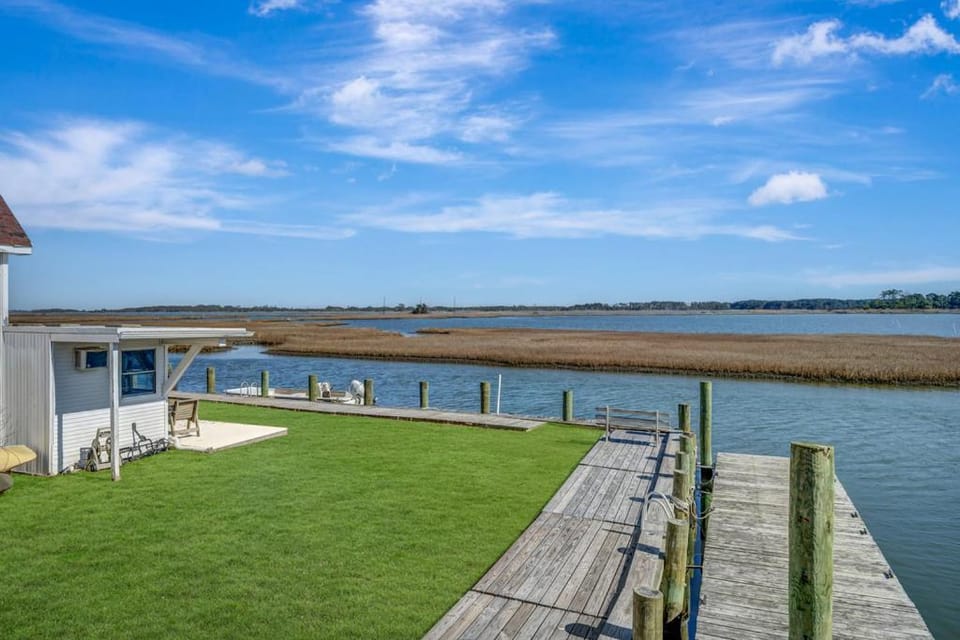 Coastal Retreat House in Chincoteague Island