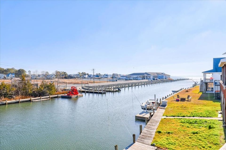 Bliss by the Bay House in Chincoteague Island