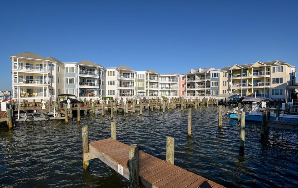Sunset Bay Villa 309 - Changes in Latitude Apartment in Chincoteague Island