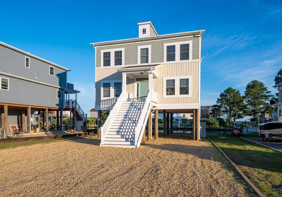 Octopuss Garden House in Chincoteague Island