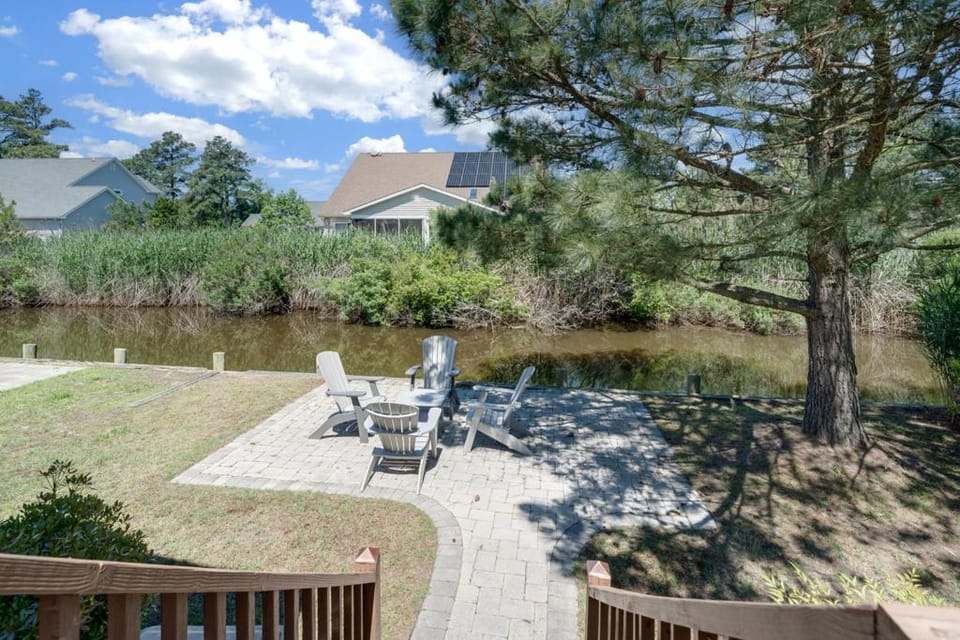 Bay Pony House in Chincoteague Island