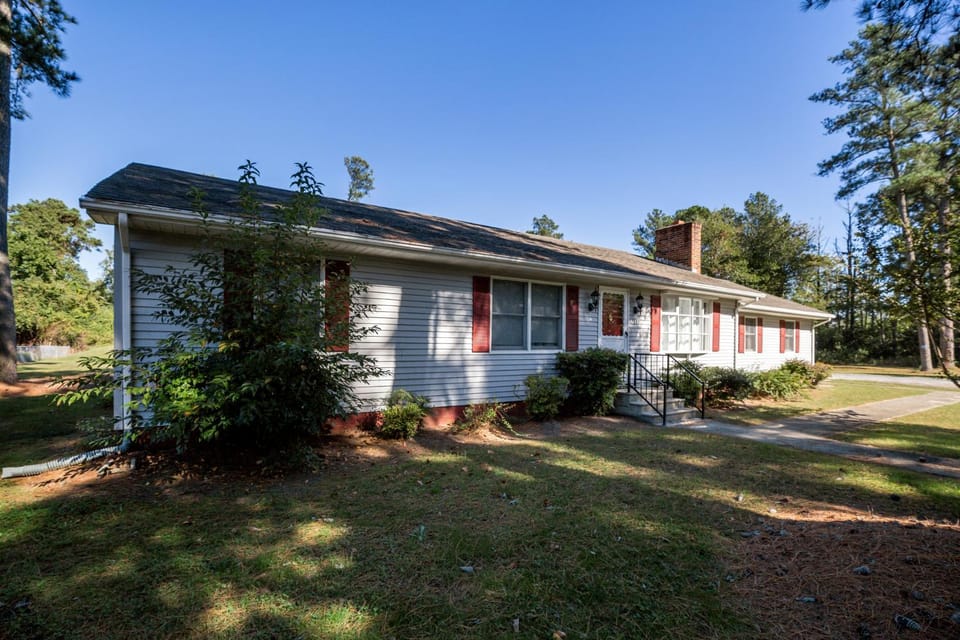 Happy Pines House in Chincoteague Island