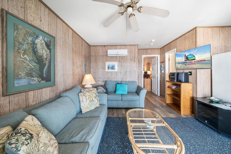 Sunrise Serenade Apartment in Chincoteague Island