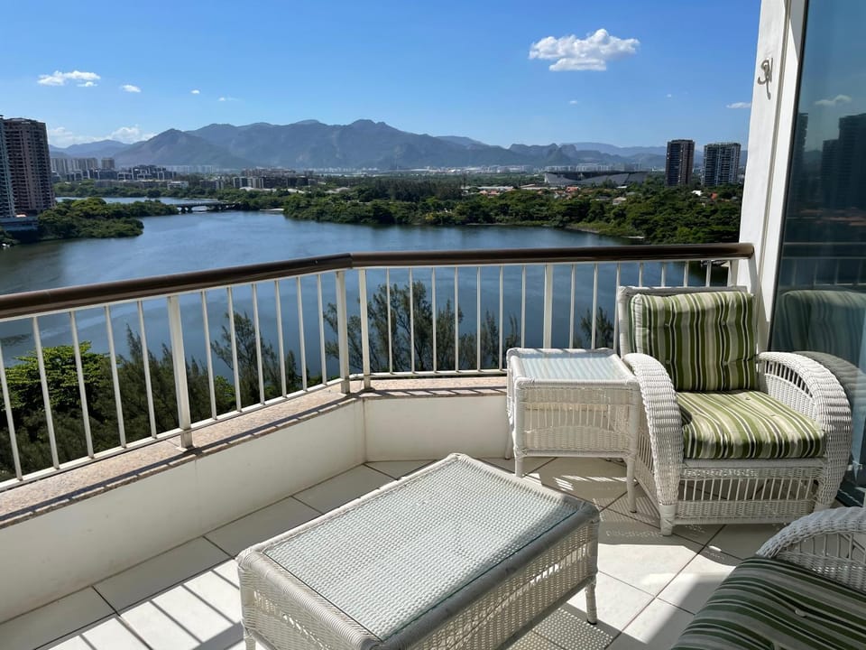 Natural landscape, View (from property/room), Balcony/Terrace, Mountain view, River view