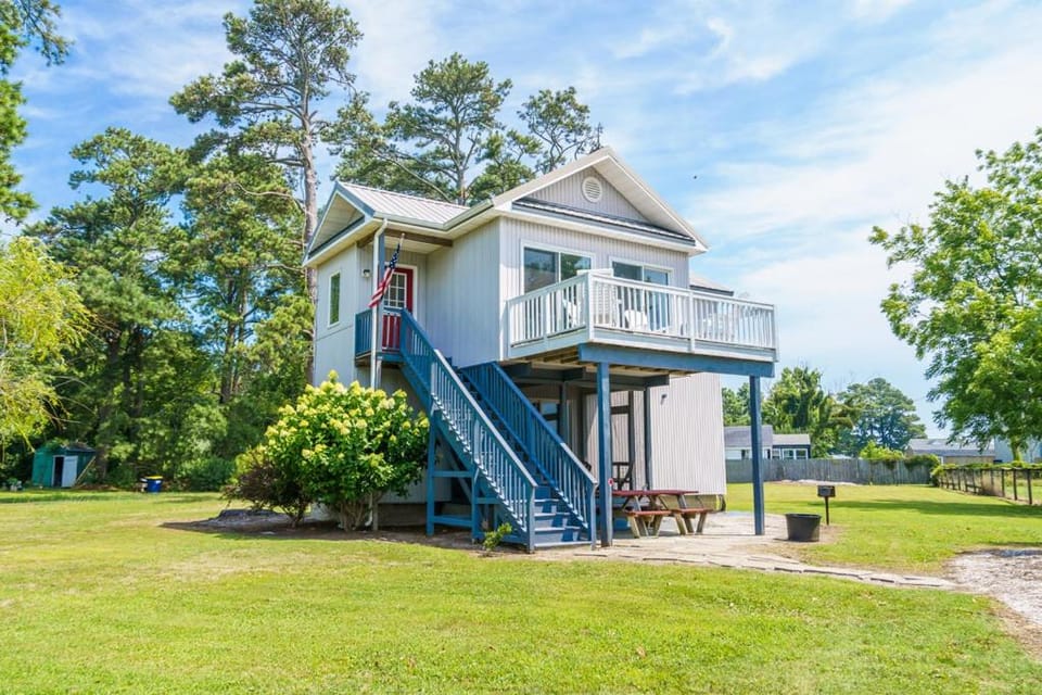 The Virginia Lee House in Chincoteague Island