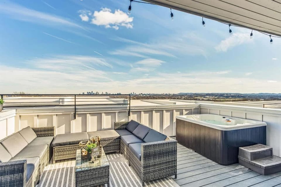 Patio, Hot Tub, Seating area