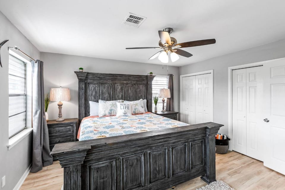 Bed, Decorative detail, Beach