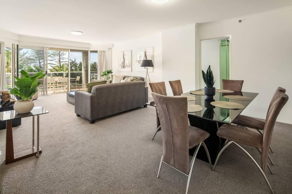 Other, Dining area
