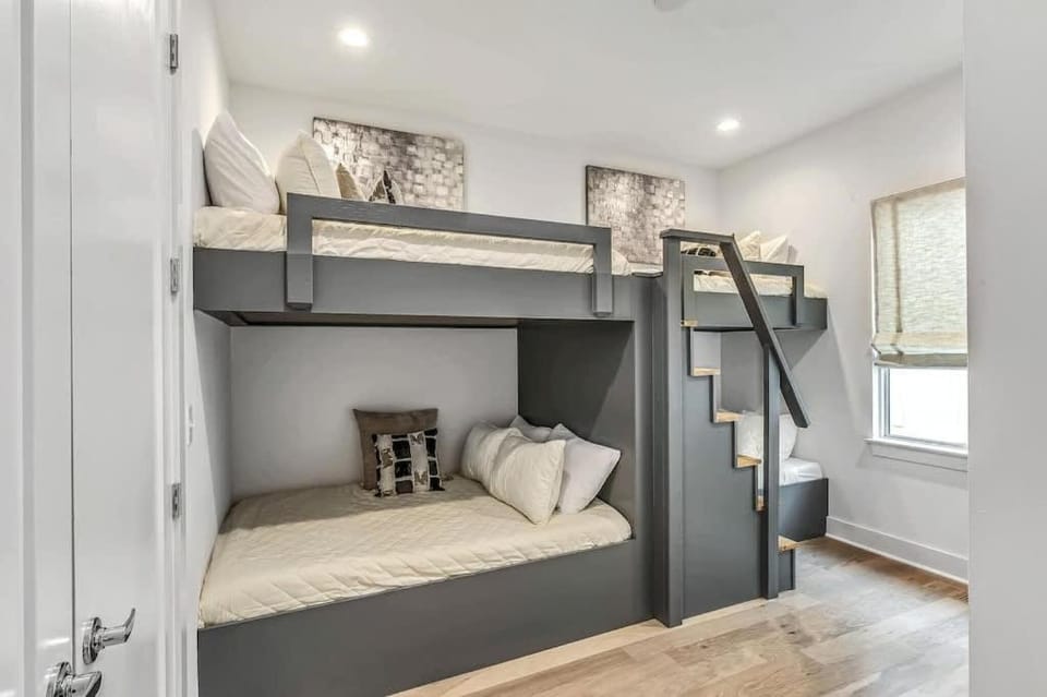 Bed, Bedroom, bunk bed