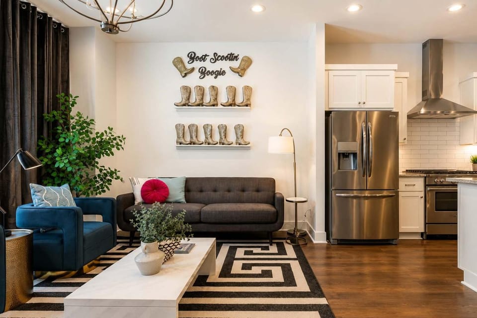 Kitchen or kitchenette, Living room, Photo of the whole room, Seating area