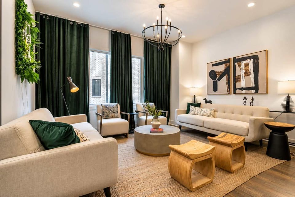 New Side by Side Nashville Homes - Sleeps 24 House in Nashville